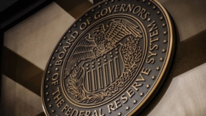 الفيدرالي يثبت الفائدة للمرة الثالثة ويحذر من ارتفاع التضخم