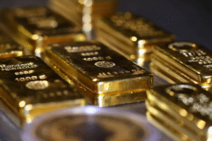 ارتداد أسعار الذهب من أدنى مستوى لها في أكثر من أسبوع