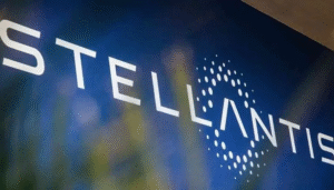 ستيلانتيس تتكبد خسائر ضخمة في النصف الأول من العام